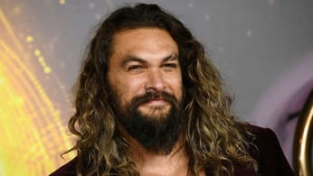 Minecraft : Jason Momoa jouera dans le film produit par Warner Bros