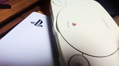 PS5 : nous avons comparé la console avec les PSOne, PS2, PS3 et PS4, le tout en photos ! : Notre galerie photo