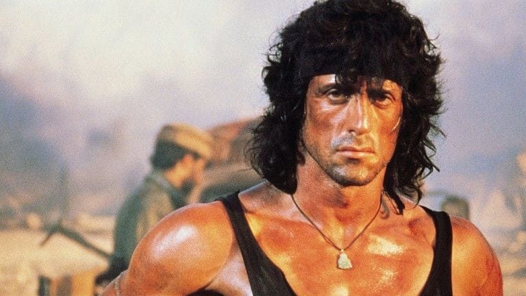 Call of Duty Warzone : Rambo sort les armes sur le Battle Royale