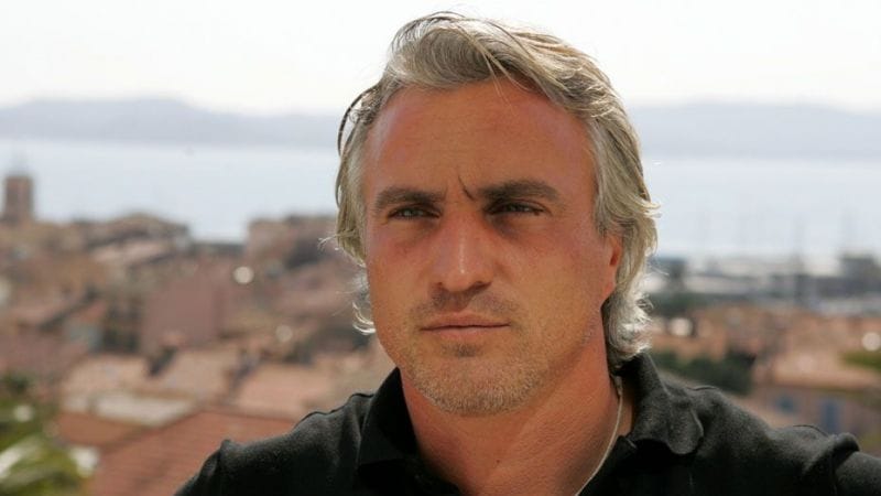 FIFA 22 : David Ginola dans le mode FUT !