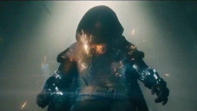 CINEMA : Black Adam, un premier extrait officiel musclé et un making of avec Pierce Brosnan et des costumes