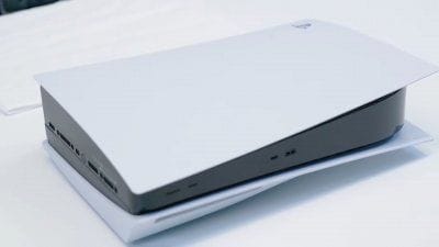 PS5 : Sony dépose un brevet pour les plaques latérales de sa console
