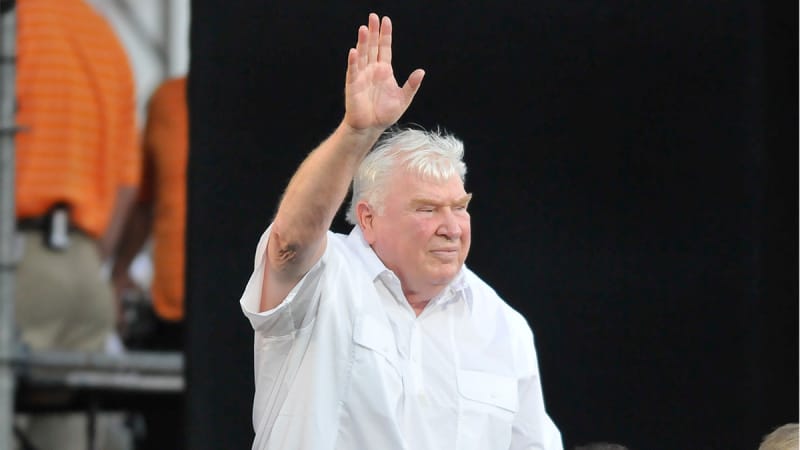 John Madden, légendaire Coach, présentateur et le nom derrière Madden NFL Football, décède à 85 ans