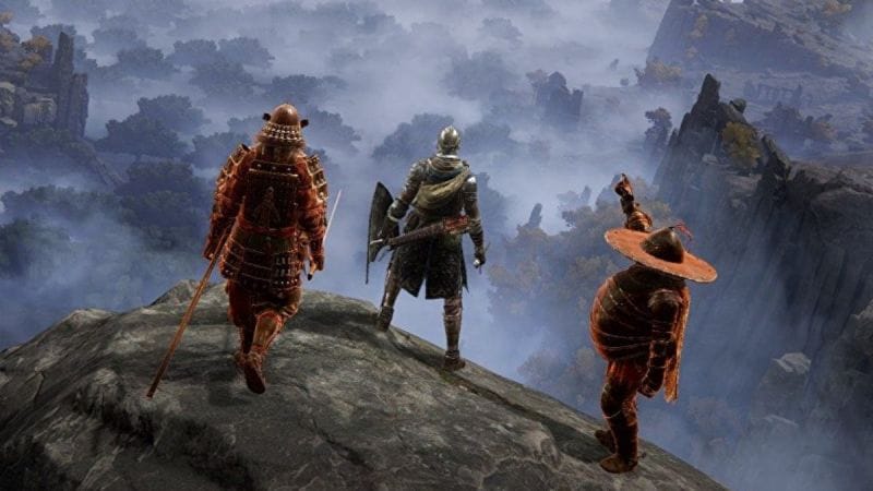 Elden Ring : Bandai Namco enquête sur « exploit sérieux », les serveurs PC de Dark Souls restent désactivés