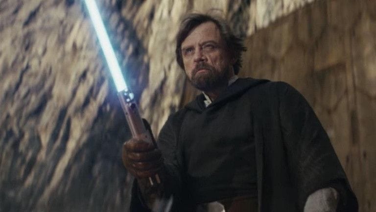 Star Wars : Mark Hamill (Luke Skywalker) révèle les objets qu’il a dérobés lors du tournage de la trilogie originale