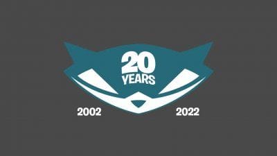 Sly Cooper : un logo, une illustration commémorative, une peluche et un tee-shirt pour les 20 ans du raton laveur cambrioleur
