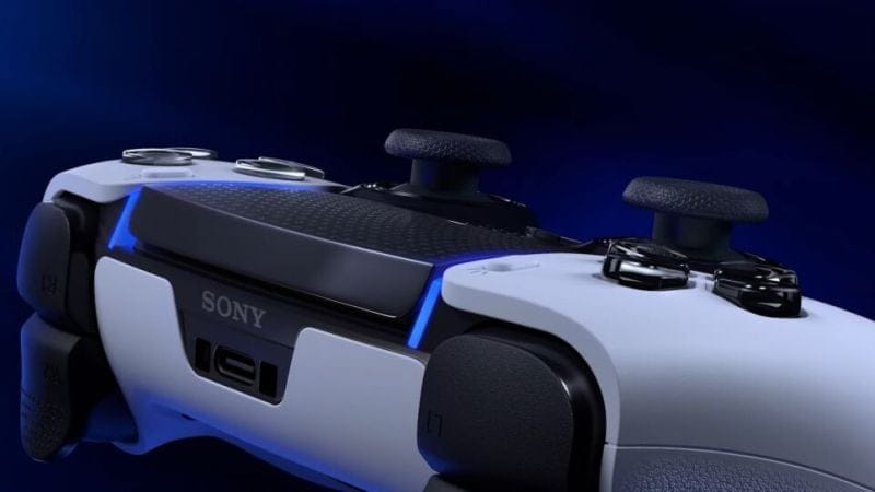 La manette DualSense Edge impressionne par ses capacités et sa faible autonomie