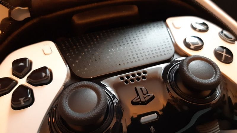 Notre test de la DualSense Edge, la "manette ultime sur PS5" - L& ...