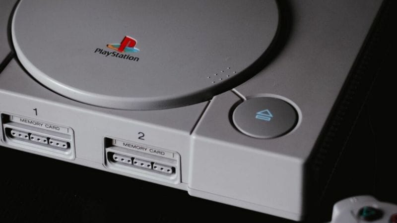 Ce joueur achète un classique de la PS1 et fait une découverte except…