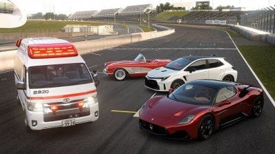 Gran Turismo 7 : une date proche et 4 nouvelles voitures pour la mise à jour 1.36, avec une ambulance et la voiture du film
