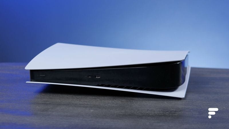 La PS5 Slim de cette vidéo n’a rien de Slim… Normal ou pas ?