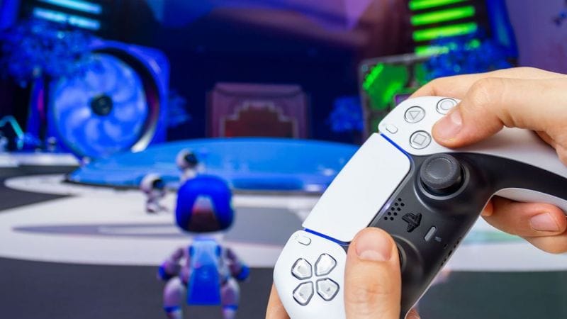 Bon plan – La manette de jeu Sony DualSense Violette "5 étoiles" à 49,99 € (-32%)
