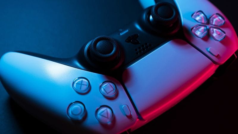 Sony veut faire jouer 100 personnes en même temps sur un écran de cinéma