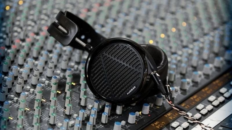 Sony Interactive Entertainment fait l'acquisition du fabricant audio Audeze