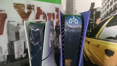 PS5 Slim : notre comparaison avec le modèle FAT, elle a bien maigri !