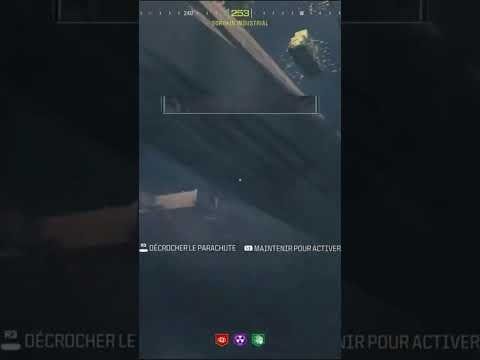 Quand ton perso part dans les limbes de #warzone #callofduty #bug #shorts