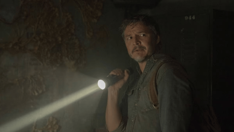 Non, Pedro Pascal n'a pas fini de tourner la saison 2 de The Last of Us, en tous cas d'après HBO