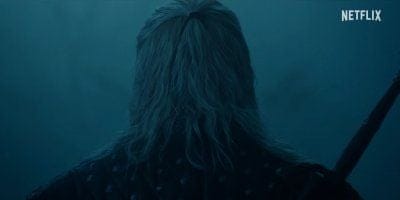 NETFLIX : The Witcher, un premier teaser avec Liam Hemsworth en costume qui laisse perplexe