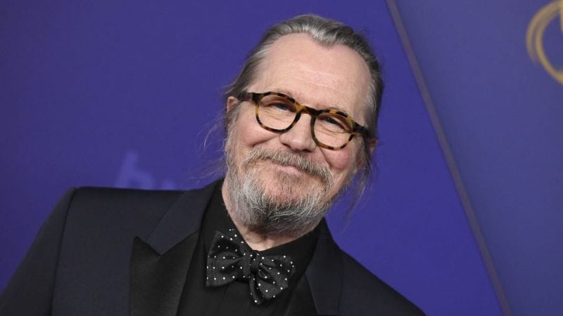 Gary Oldman est prêt à jouer Dumbledore dans la série HBO Harry Potter, 20 ans après avoir tenu son rôle de Sirius Black