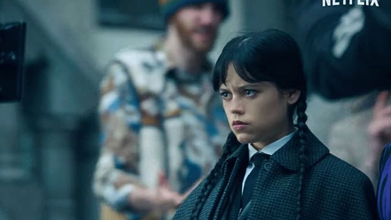 Mercredi saison 2 : enfin de premières images pour la série Netflix