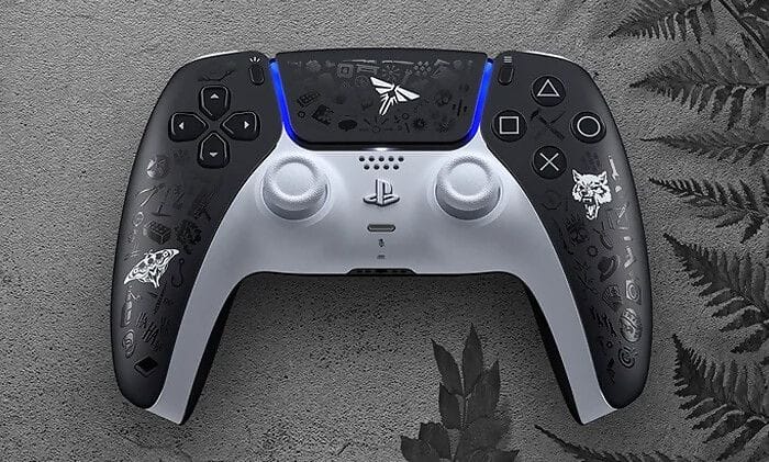 The Last of Us : voici la Dualsense collector noir & blanc, prix et détails