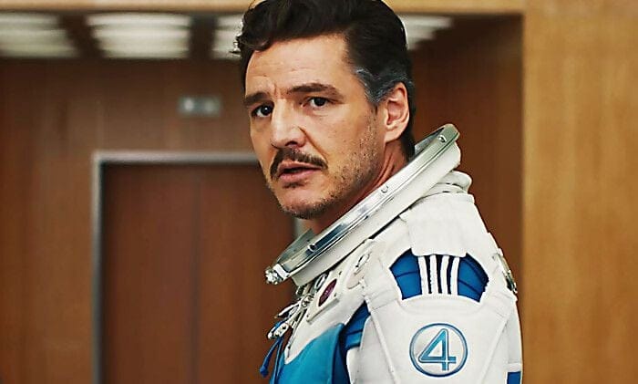 Les 4 Fantastiques : Pedro Pascal étire ses membres face à la Surfeuse d'Argent