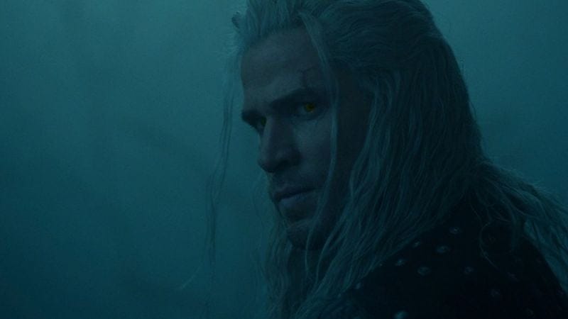 The Witcher : un premier aperçu de Liam Hemsworth dans la peau de Geralt pour la saison 5