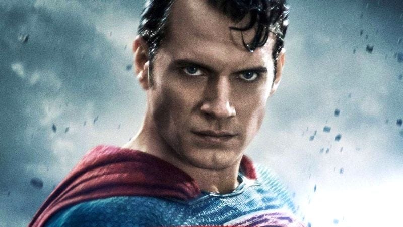 David Corenswet affirme que Henry Cavill et Tyler Hoechlin l'ont tous deux contacté pour parler de leur métier. Superman