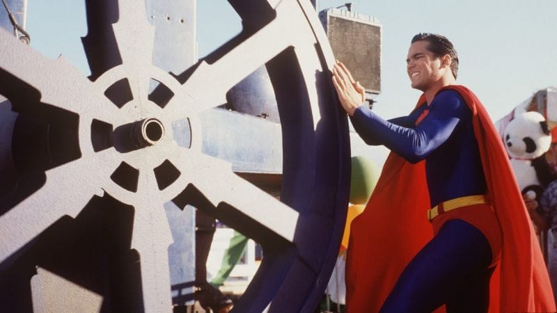 Parler de Superman comme un immigré est une 'erreur' de James Gunn, d'après l'ancien acteur Dean Cain