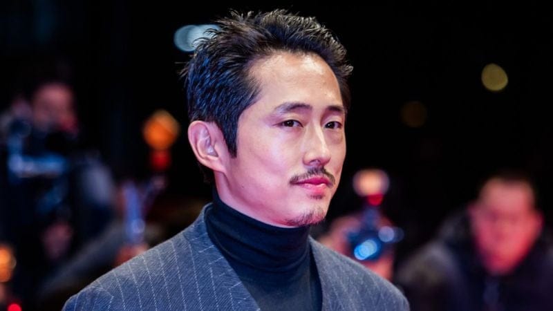 Les créateurs d'Avatar confirment le rôle de Steven Yeun dans le prochain film La Légende de Aang : Le Dernier Maître de l'Air | SDCC 2025