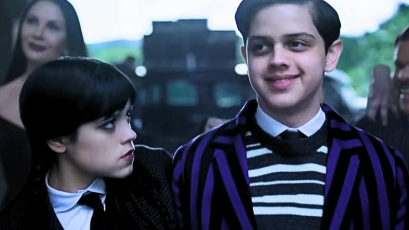 Mercredi saison 2 : le problème qui frappe Pugsley… et toutes les séries Netflix