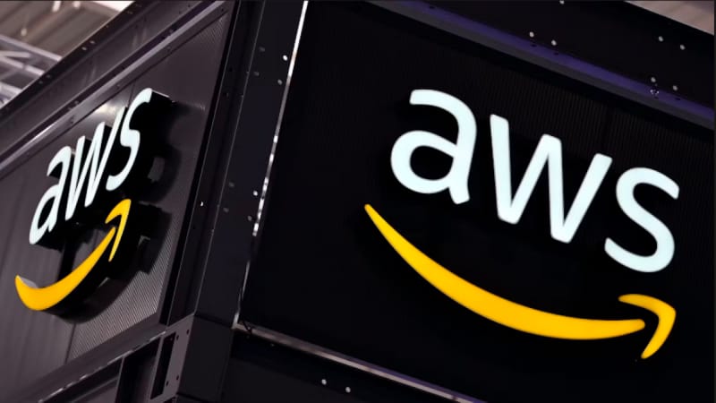 Amazon AWS en panne : Snapchat, Fortnite, Canva, Signal et d'autres sites touchés