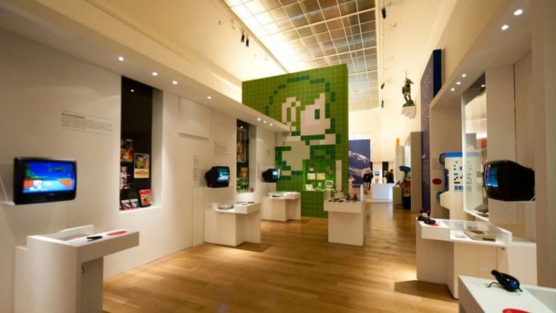 Rétrogaming : l'association MO5.com ouvre un musée à Arcueil (Île-de-France)