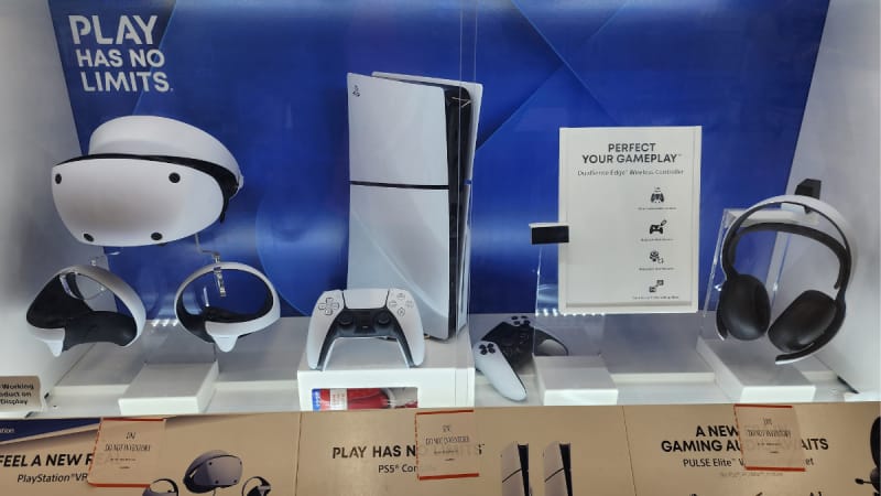 PS5, PS VR2, PS Plus manettes… les meilleures offres PlayStation du Black Friday 2025