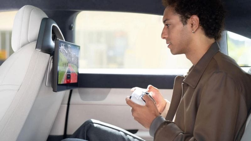 Sony et Honda annoncent une voiture compatible PlayStation Remote Play - IG News