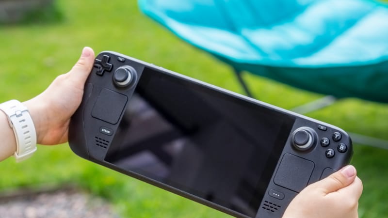 La Steam Deck peut désormais streamer vos jeux PS5, sans avoir la console