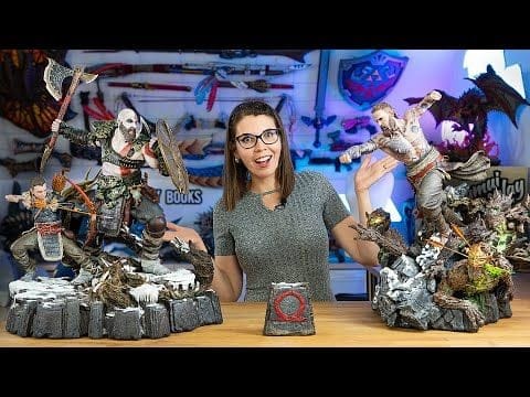 Unboxing the new GOD OF WAR statues!