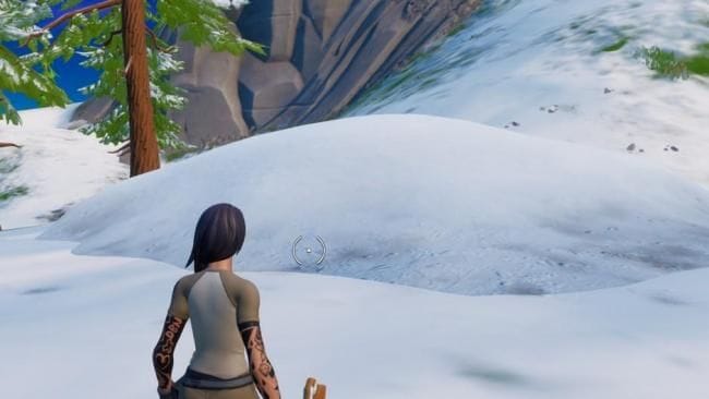 Fortnite : Défi secret Tas de neige de la taille d'un Klombo - Fortnite - GAMEWAVE