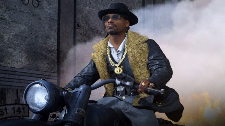 Call of Duty Warzone : Snoop Dogg sort ses pétoires dans le battle royale !