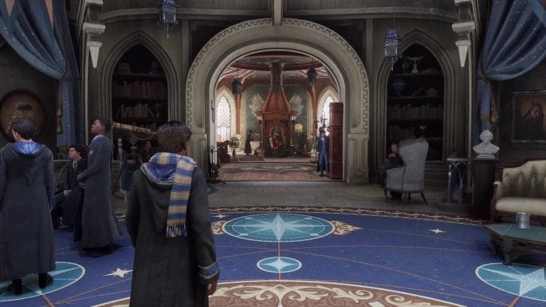 Je voulais être une Serdaigle dans Hogwarts Legacy, mais ce ne fut pas le cas, alors je me venge dans la vraie vie