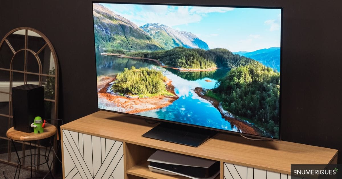 Le test du téléviseur Samsung TQ55S90C a rejoint notre comparatif