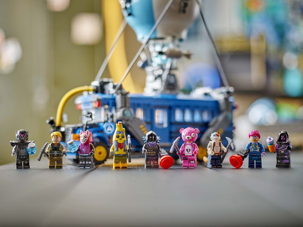 GEEKNPLAY - LEGO - Une collection avec Fortnite disponible à partir du 1er octobre 2024