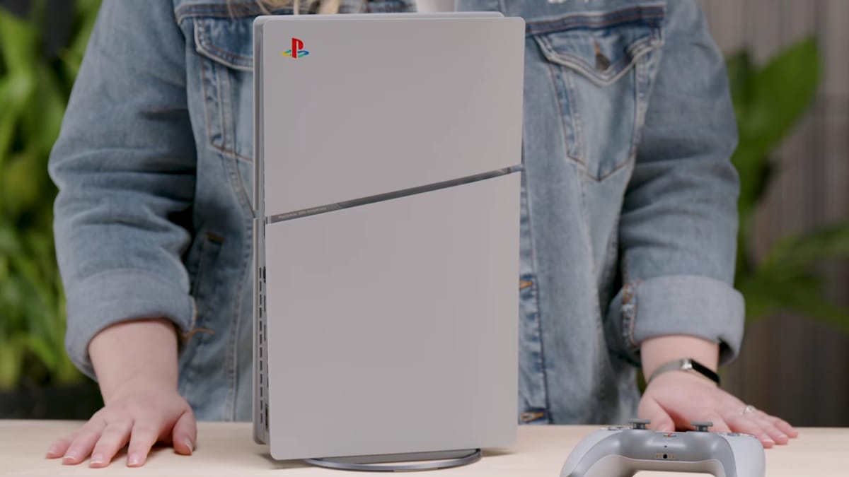 Les PlayStation 5 et PS5 Pro se mettent au gris PSOne pour le 30e anniversaire