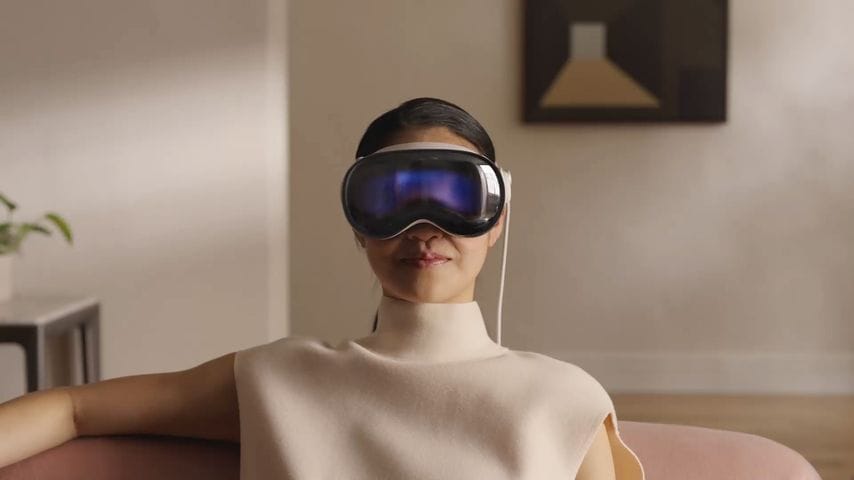 Apple et Sony travailleraient ensemble pour rendre les manettes PSVR2 compatibles avec le casque Vision Pro