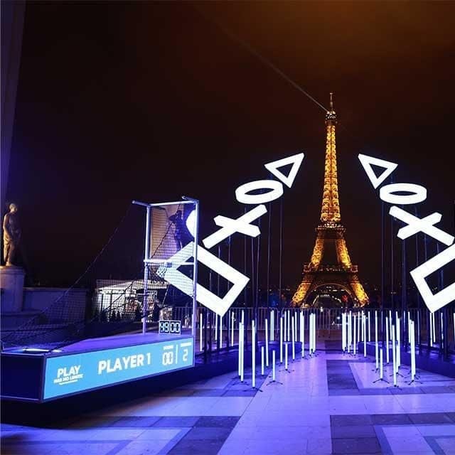 Sponsorisé : Du basket devant la Tour Eiffel avec PlayStation