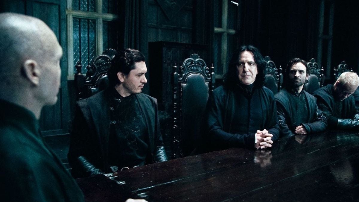"Ne trébuchez pas dessus", cette ancienne star de la saga Harry Potter donne des conseils à celui qui reprendra son personnage dans la série HBO
