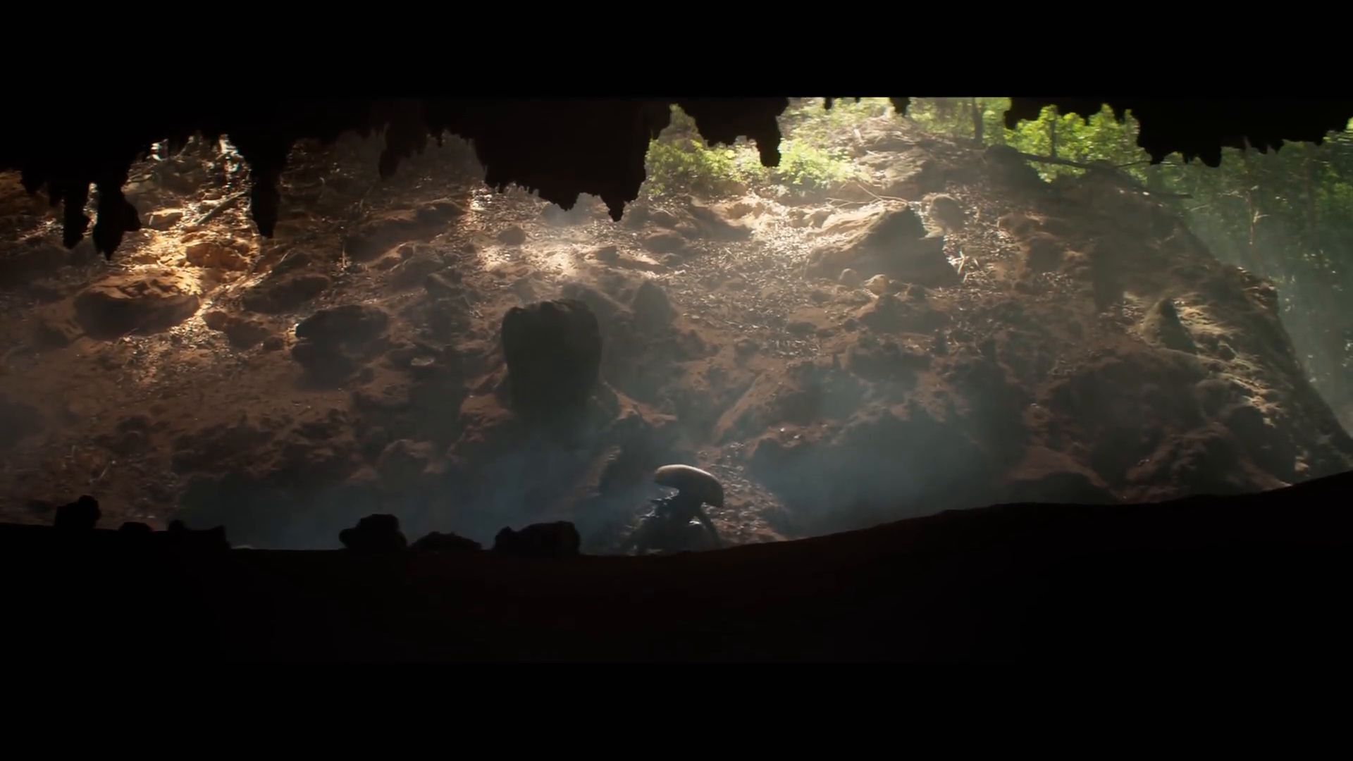 Les monstres sont parmi nous dans le dernier regard de Alien: Earth