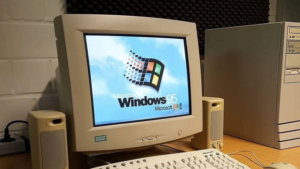 Il installe Windows 95 sur cette PlayStation et découvre pourquoi c'était l'une des meilleures consoles de Sony