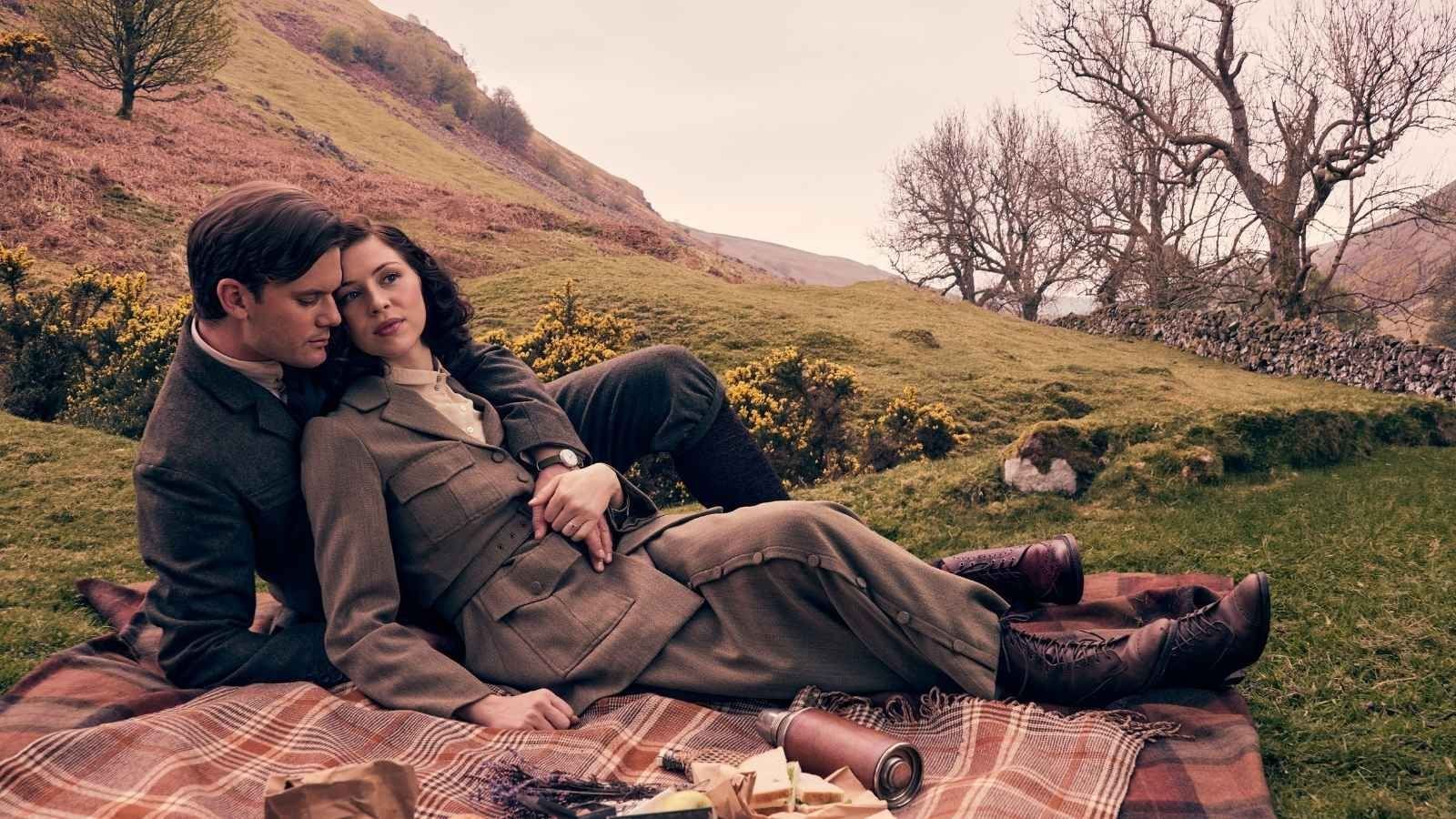 Faut-il voir Outlander avant Blood of my Blood, le spin-off sur les parents de Claire et Jamie ? - Dexerto