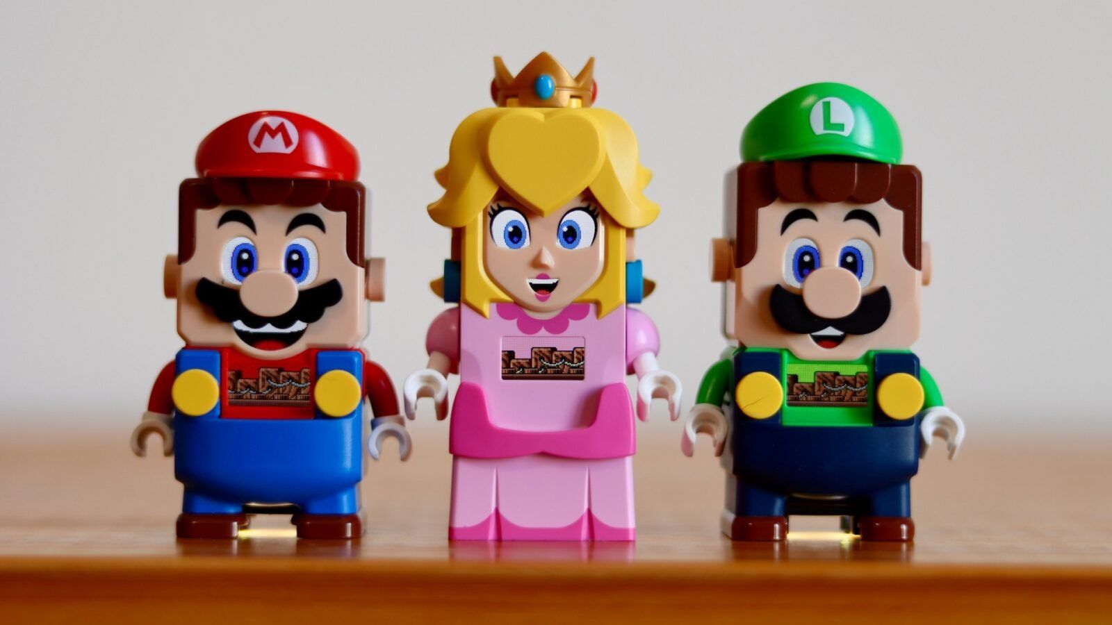 Minecraft, Super Mario, Fortnite... FNAC sort une offre inédite sur les LEGO Gaming 🎮